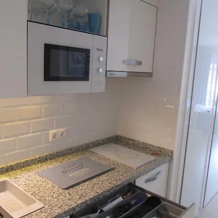 Cristianos Studio, Modern, Spacious, Pool,wifi *
